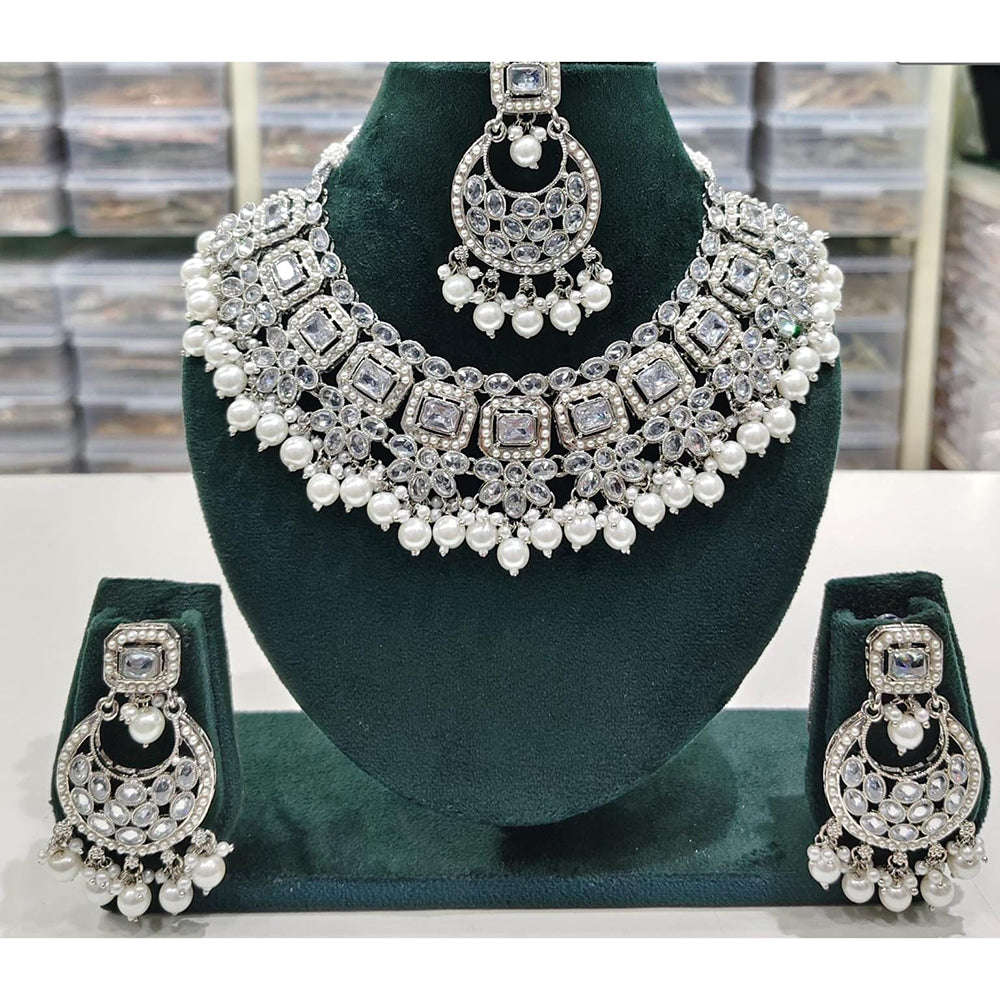 Manisha Jewellery Styled to Shine Crystal Stone And Beads Elegant Necklace Set