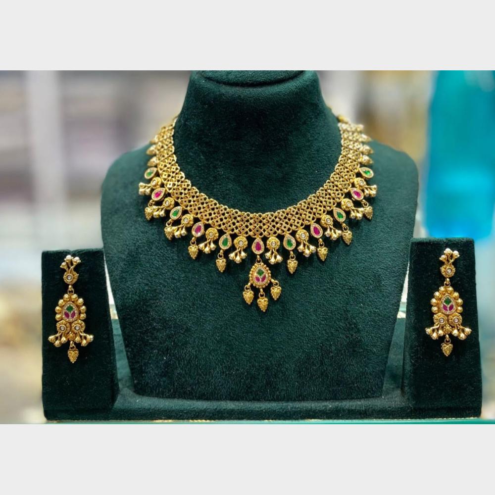 Manisha Jewellery Trendy Pota Stone And Beads Necklace Set