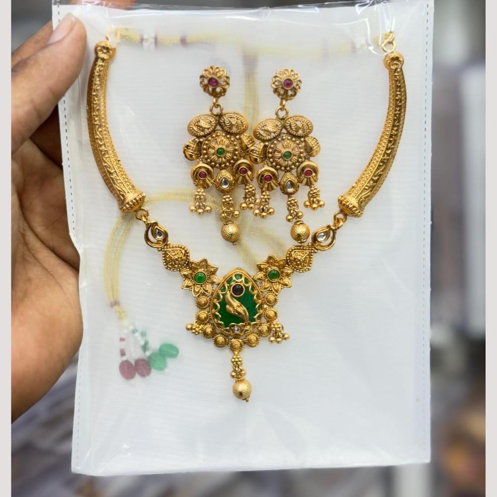 Manisha Jewellery Elegant Pota Stone And Pearl Necklace Set