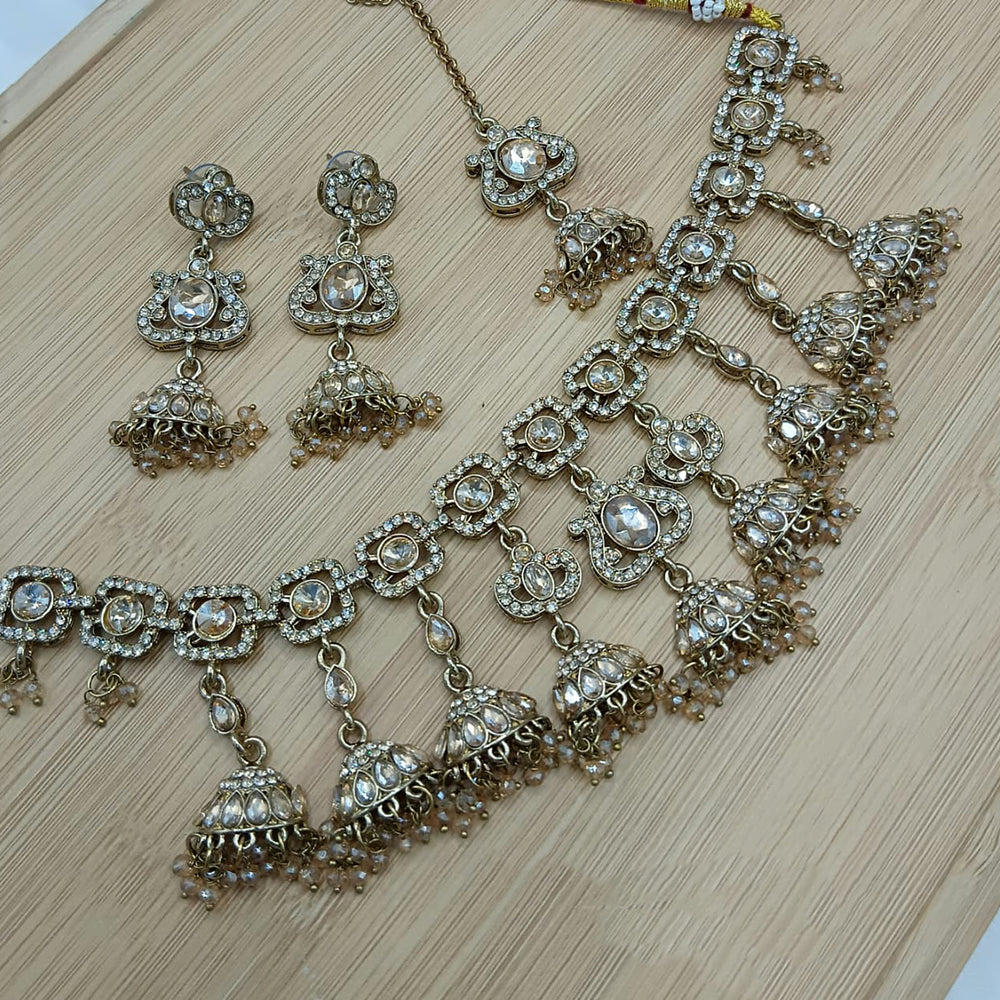 Lucentarts Jewellery Fancy Crystal And Austrian Stone Choker Necklace Set