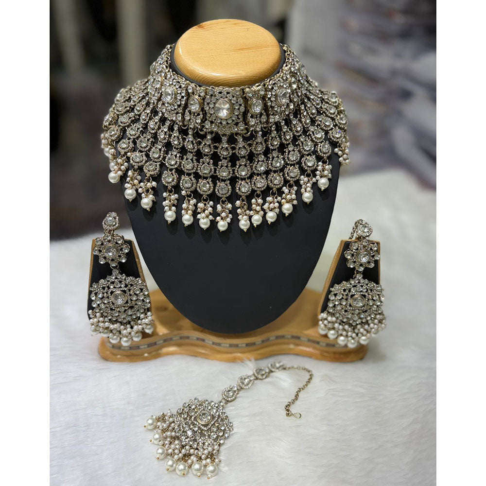 Lucentarts Jewellery Graceful Austrian Stone And Pearl Choker Necklace Set