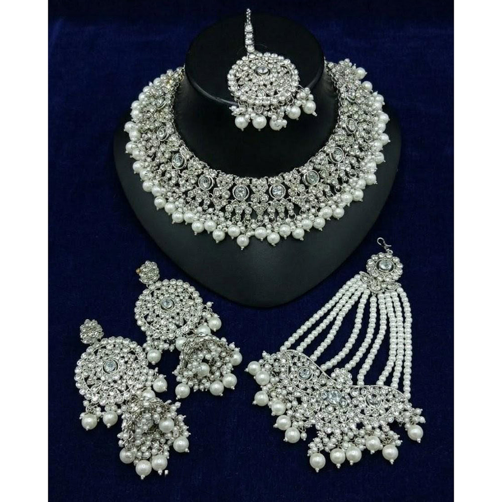 Lucentarts Jewellery Designer Crystal Stone Pearl And Beads Choker Necklace Set
