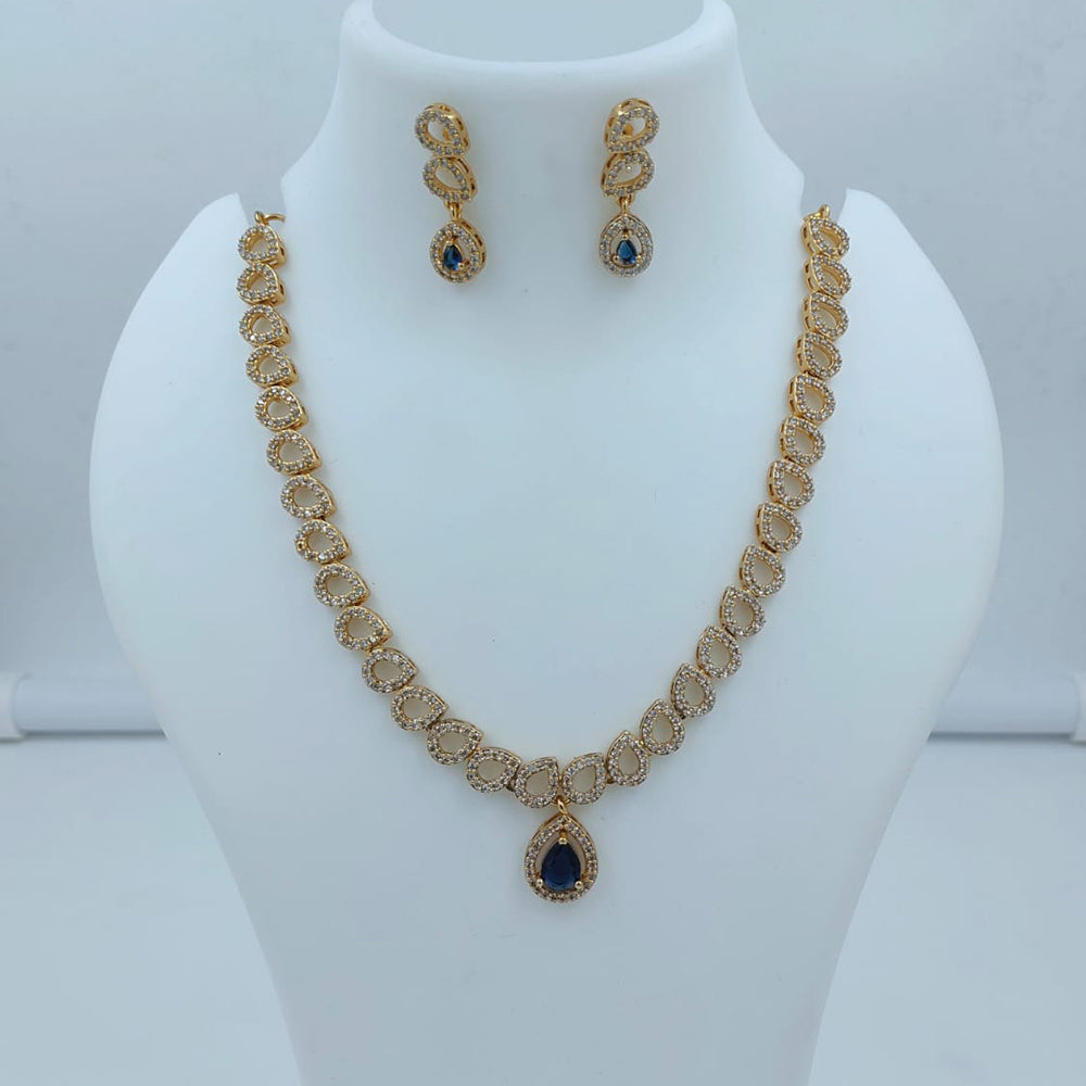 Lucentarts Jewellery Gorgeous Crystal Stone And Austrian Stone Necklace Set