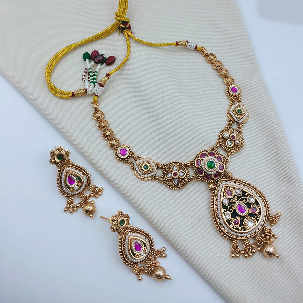 Lucentarts Jewellery Premium Pota Stone And Pearl Necklace Set