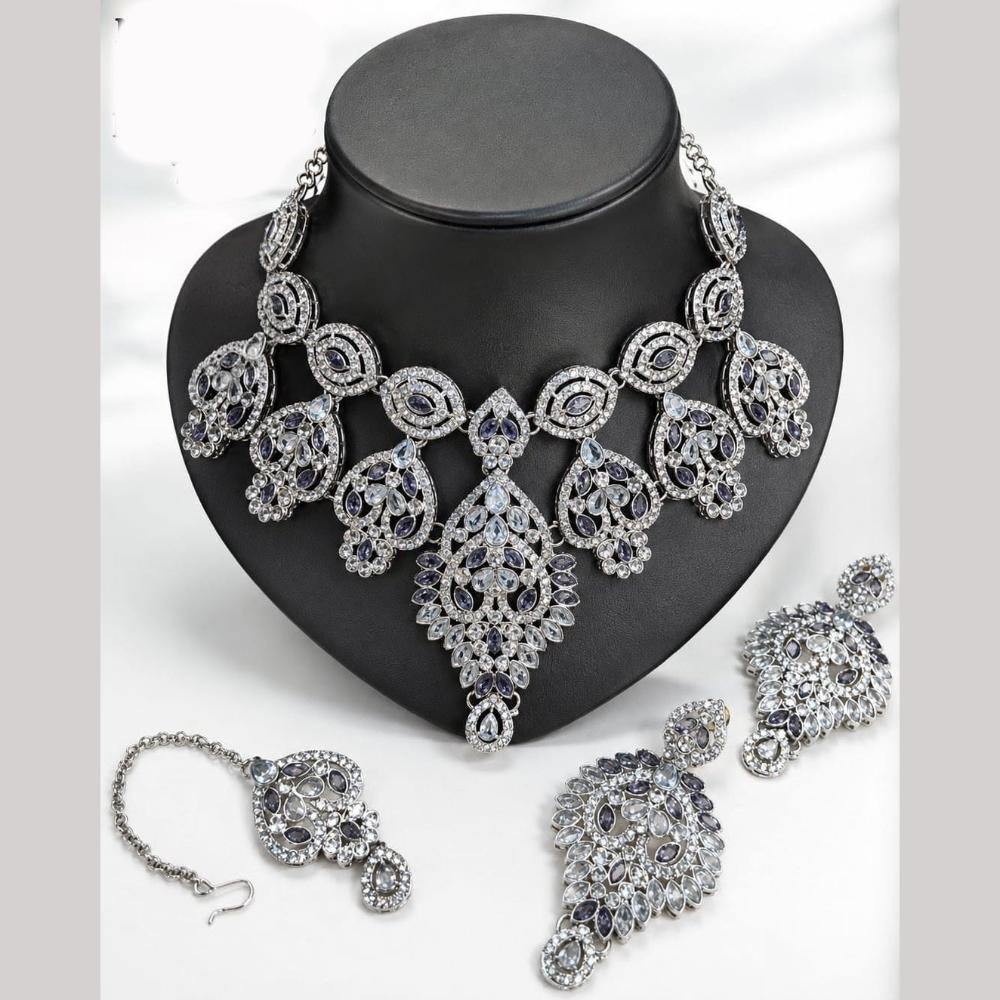 Lucentarts Jewellery Kundan And Crystal Stone Necklace Set for Women