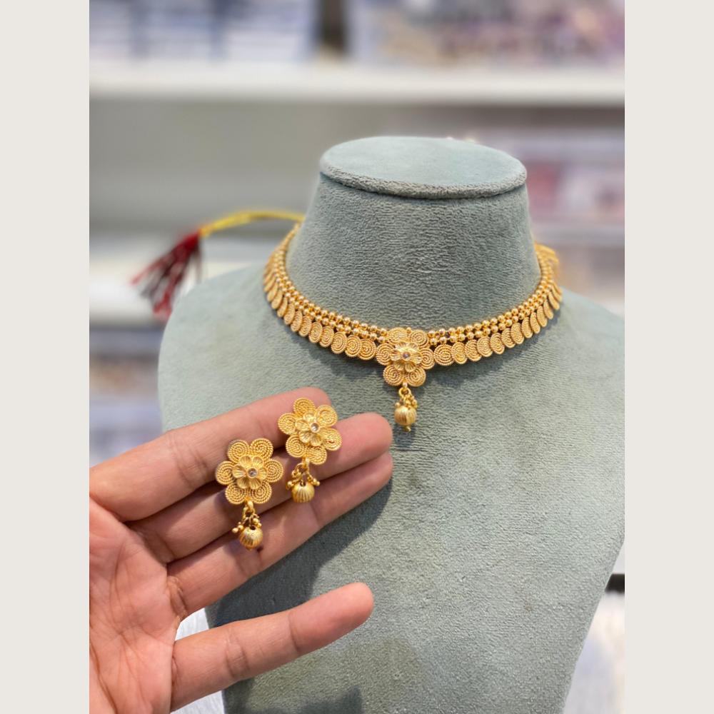 Hira Collections Elegant Crystal Stone And Pearl Choker Necklace Set