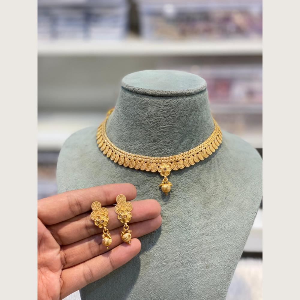 Hira Collections Elegant Crystal Stone And Pearl Choker Necklace Set