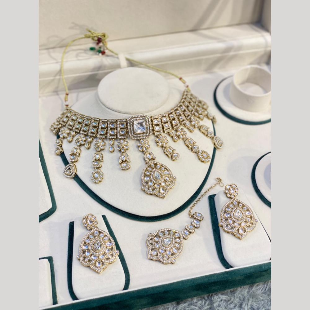 Hira Collections Decent Pota Stone Choker Necklace Set