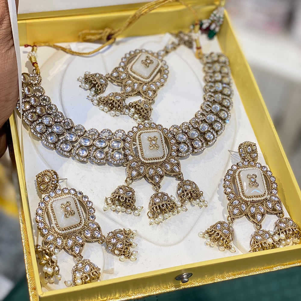 Hira Collections Luxury Polki Kundan Stone And Pearl Necklace Set