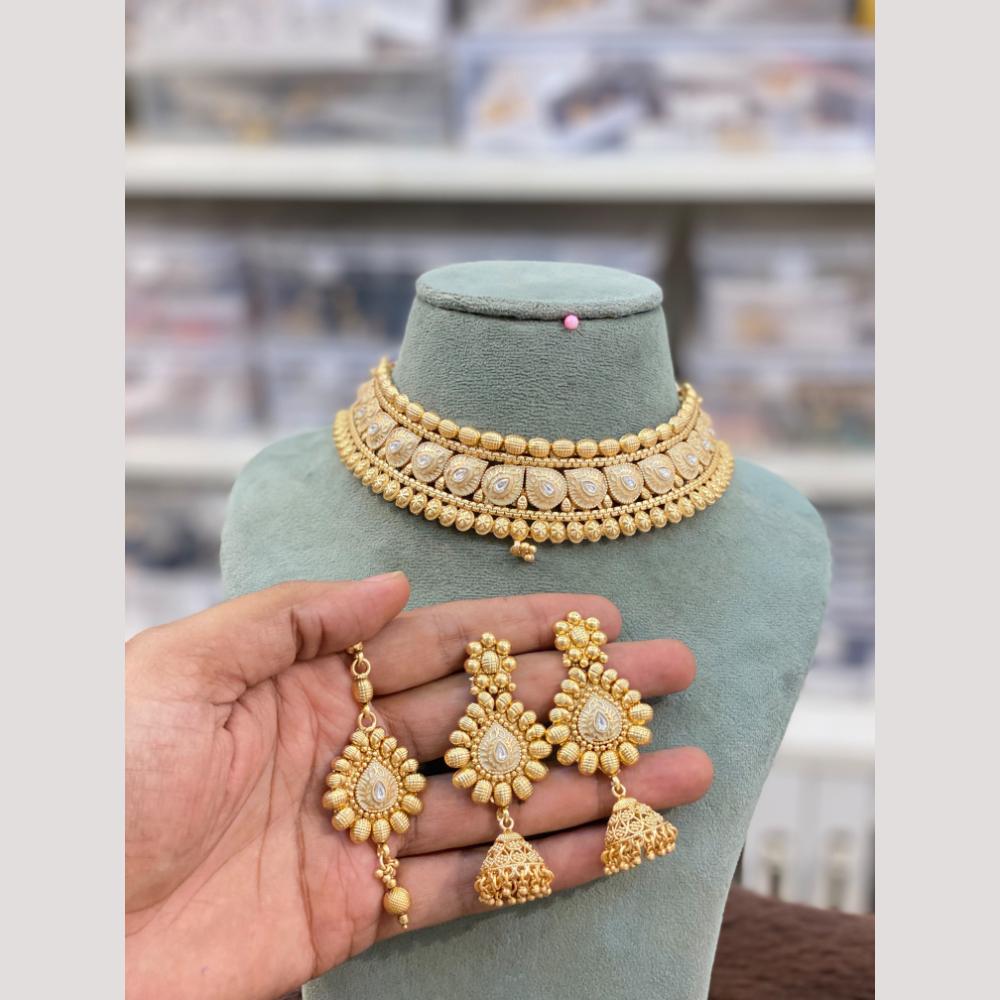 Hira Collections Decent Pota Stone And Pearl Choker Necklace Set