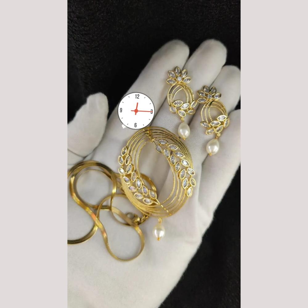 Kavita Art Kavita Art Graceful Crystal Stone Pendant Set