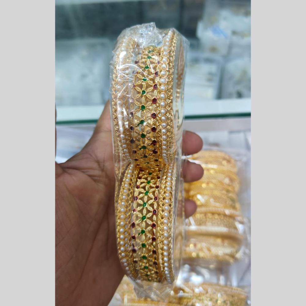 Kavita Art Sparkling Shine Pearl And Meenakari Bangles Set