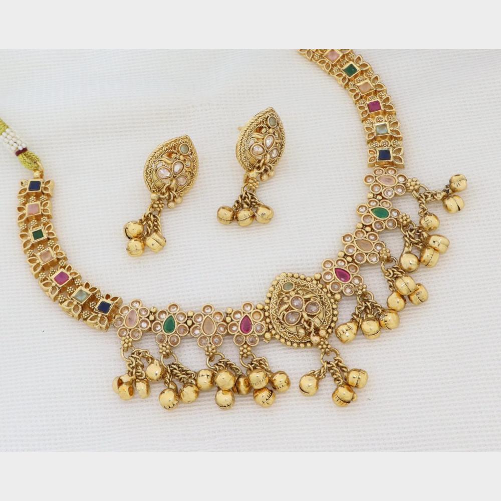 Kavita Art Elegant Crystal Stone Pearl Necklace Jewellery Set