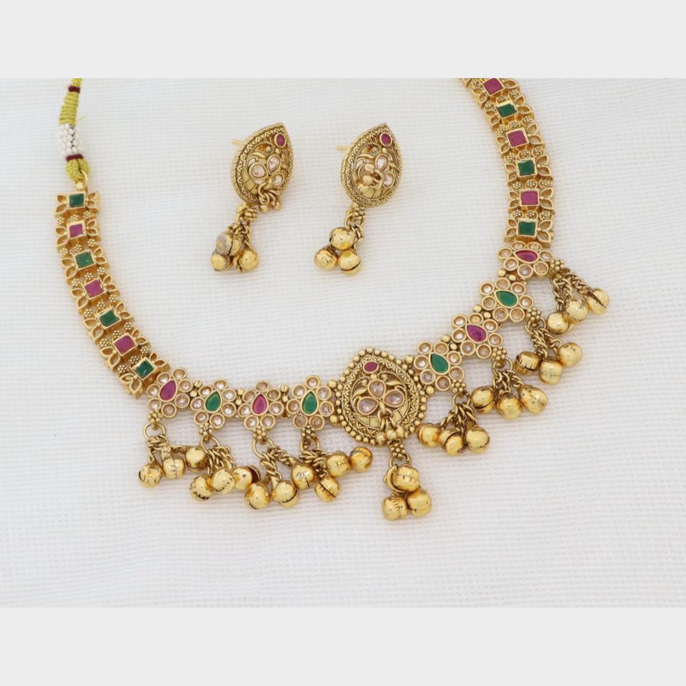 Kavita Art Elegant Crystal Stone Pearl Necklace Jewellery Set