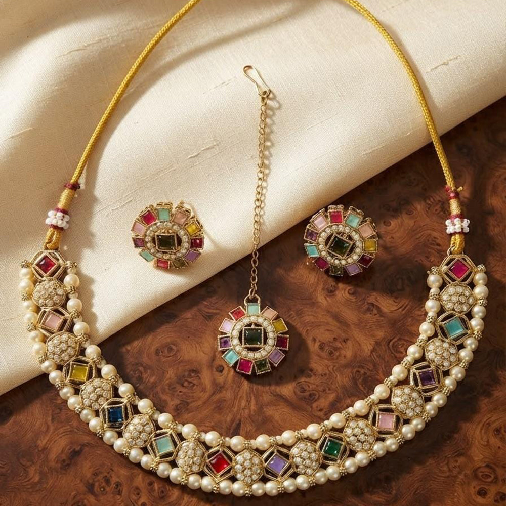 Kavita Art Premium Crystal Stone And Pearl Necklace Set