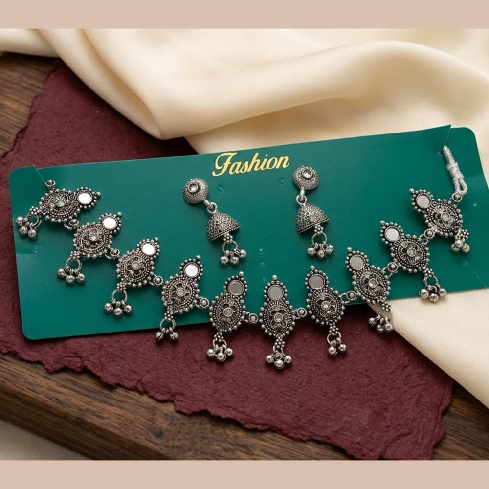 Kavita Art Boho Style Oxidised Plated Mirror And Pearl Necklace Set
