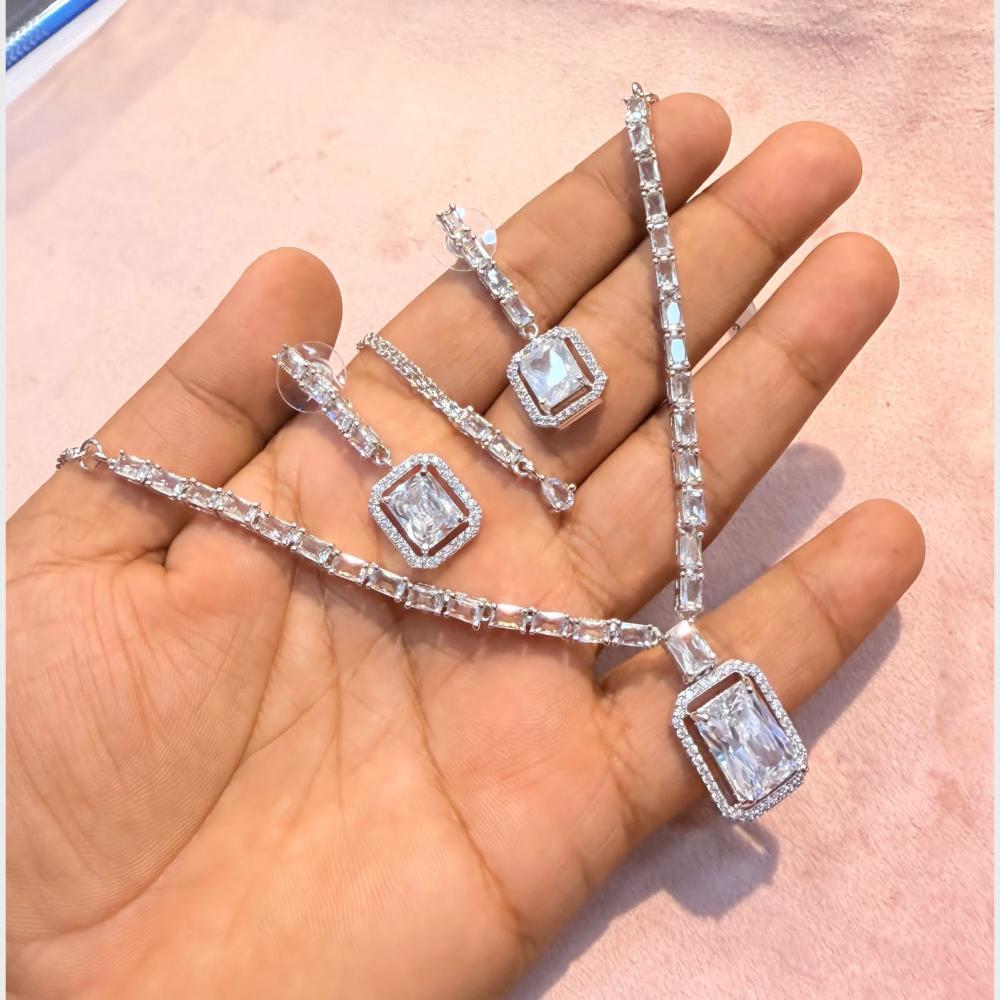 SNERA Graceful American Diamond Necklace Set