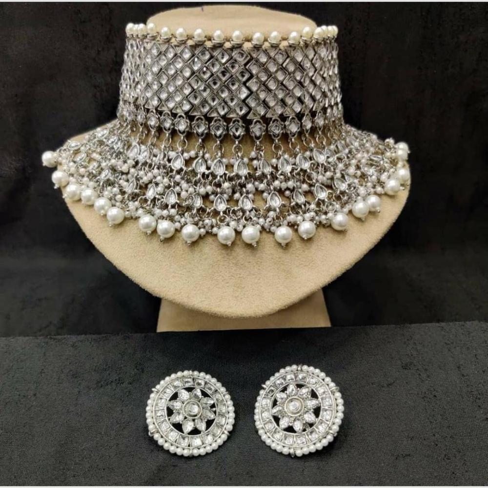 SNERA Classic Grace Crystal Stone And Pearl Choker Necklace Set