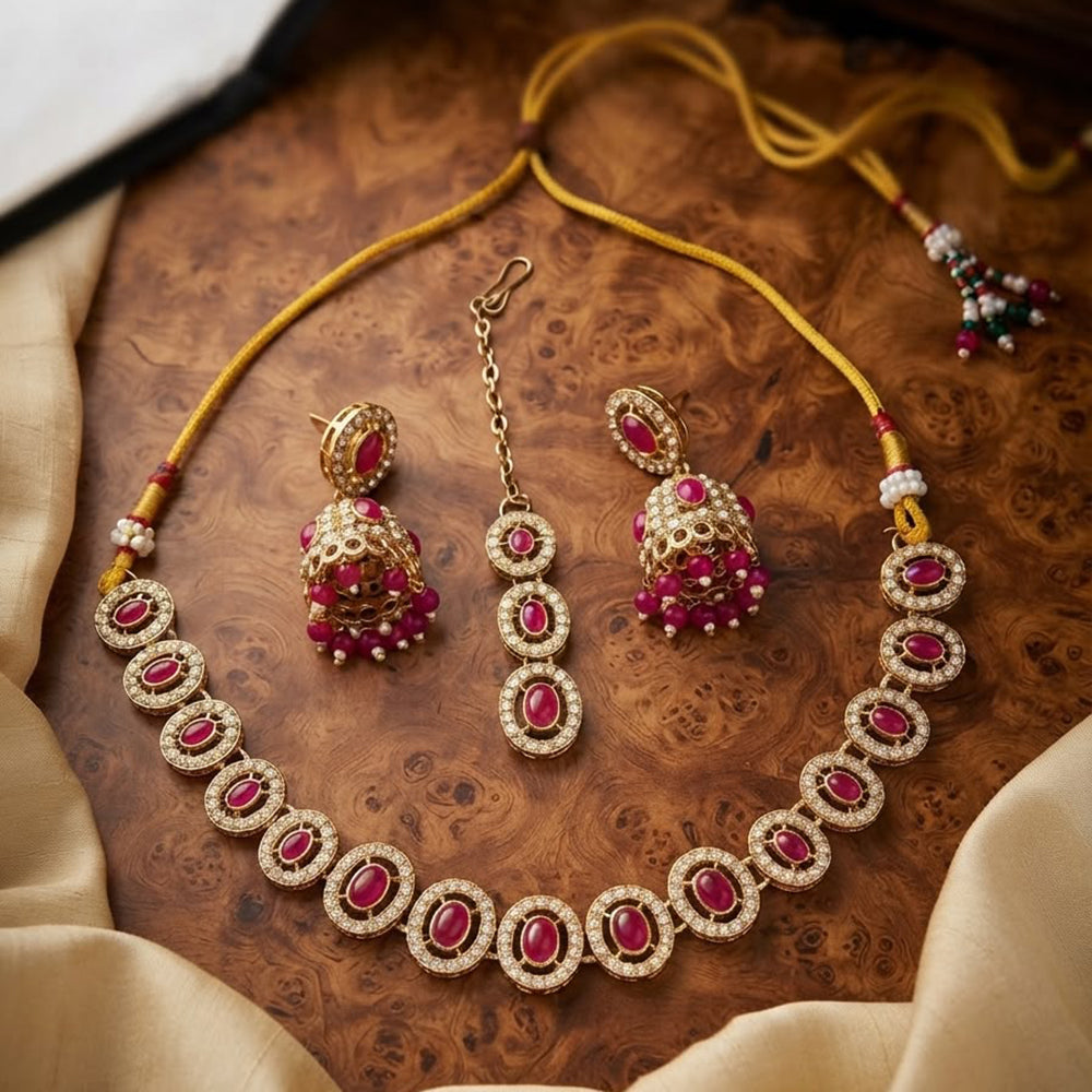 SNERA Elegant Crystal Stone And Pearl Necklace Set Women