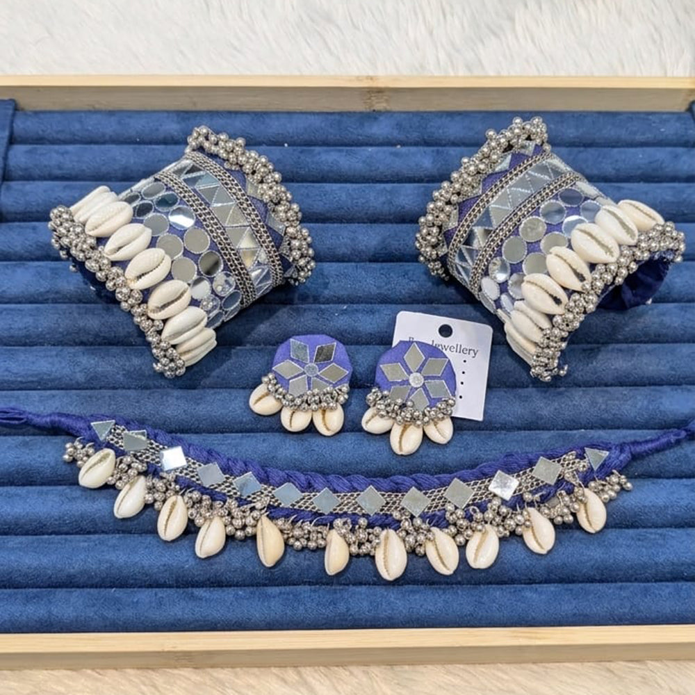 SNERA Beautiful Mirror And Shell Jewellery Combo Set for Women