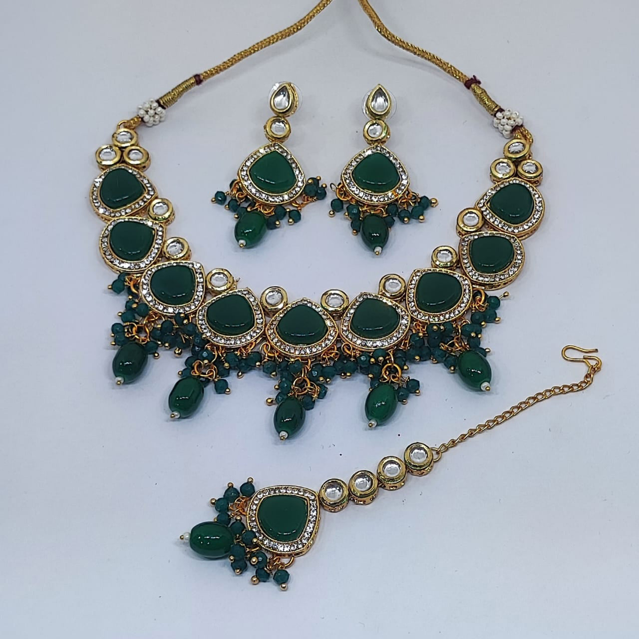 FS Collection Gold Plated Kundan Necklace Set