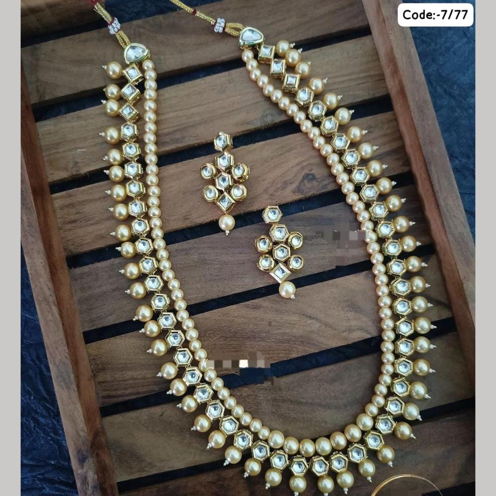 FS Collection Gold Plated Kundan Stone And Beads Choker Necklace Set