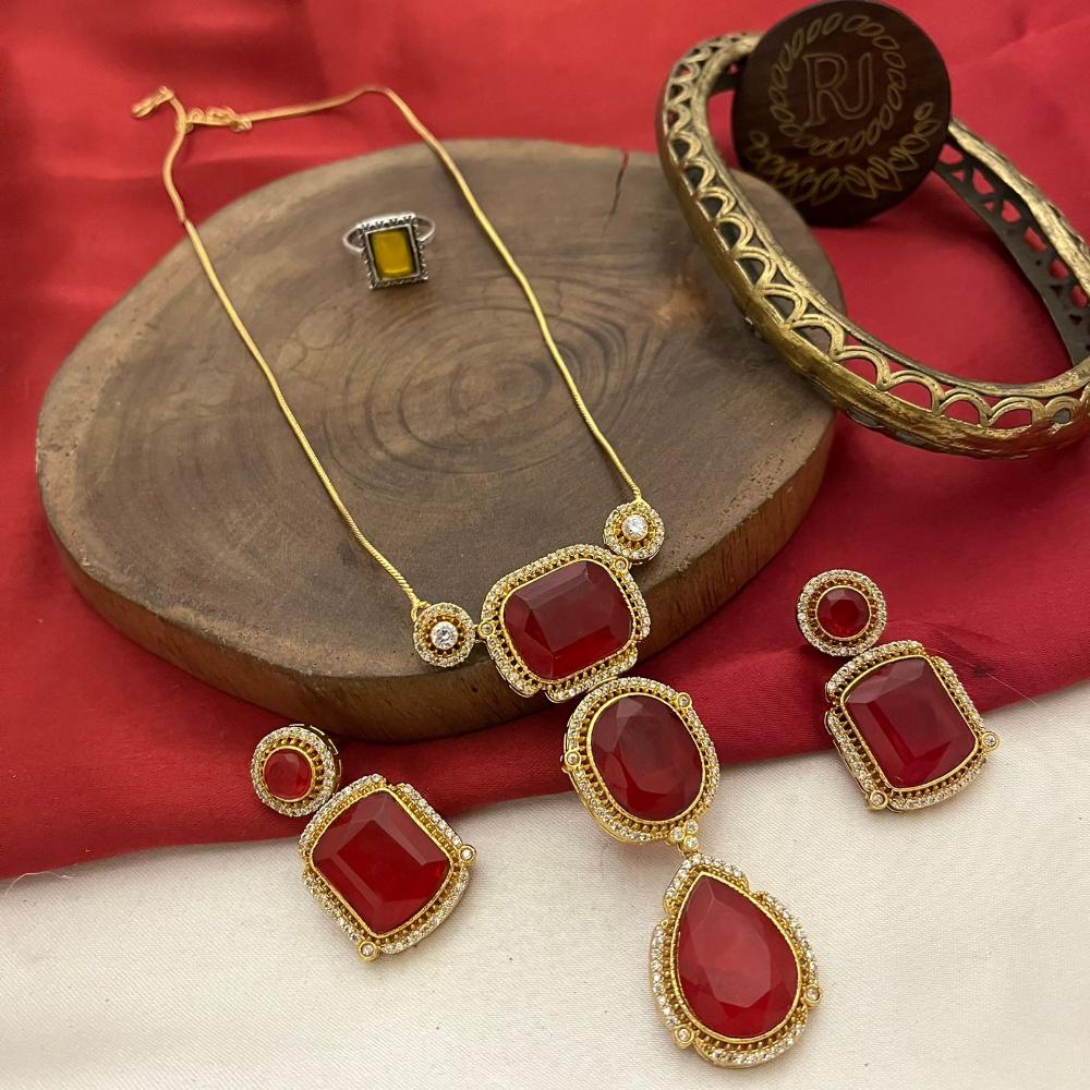 FS Collection Gold Plated Beads And Pearls Necklace Set