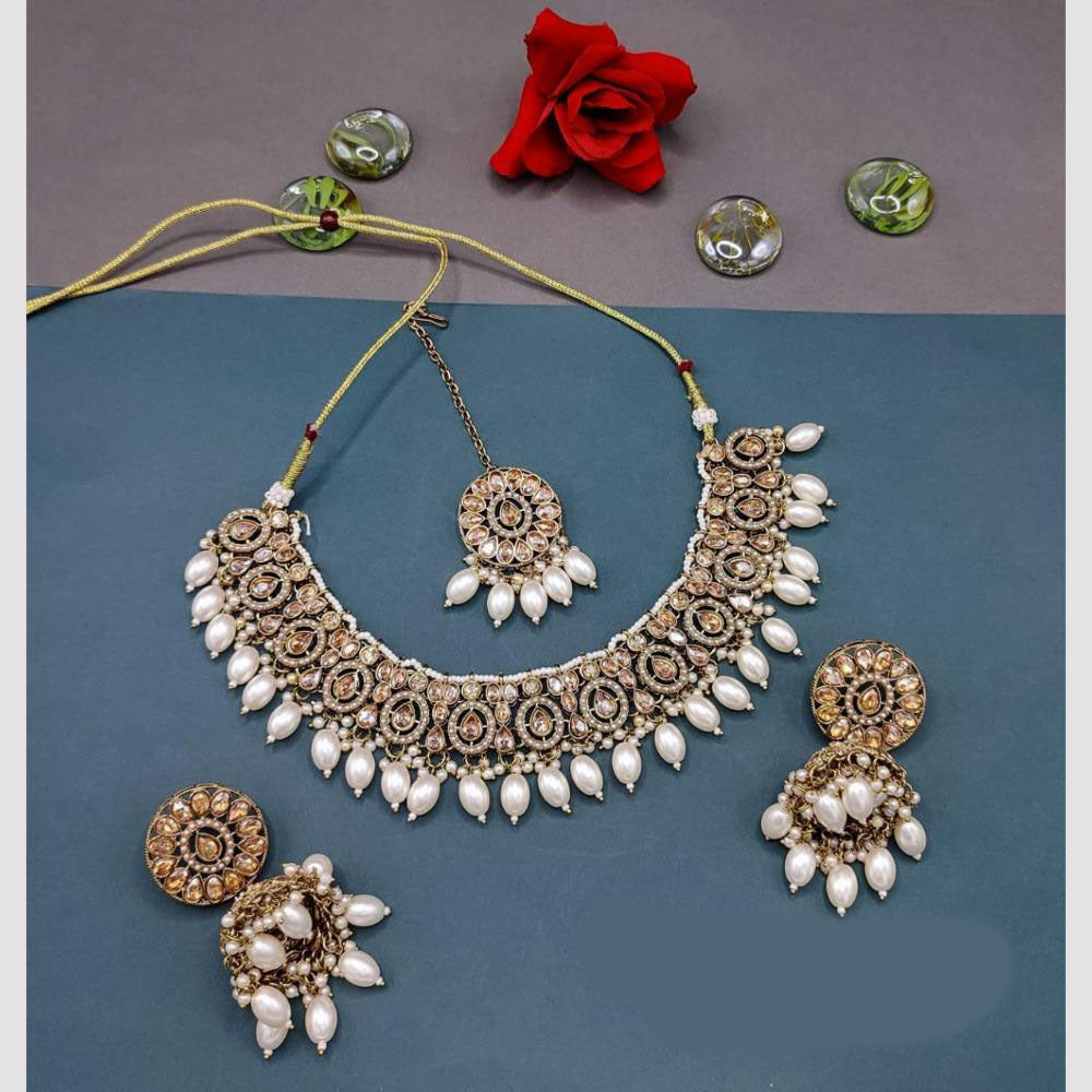 FS Collection Gold Plated Crystal Stone And Pearls Necklace Set
