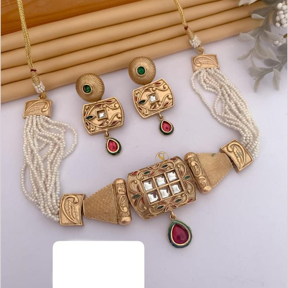 FS Collection Gold Plated Pota Stone And Pearls Choker Meenakari Necklace Set