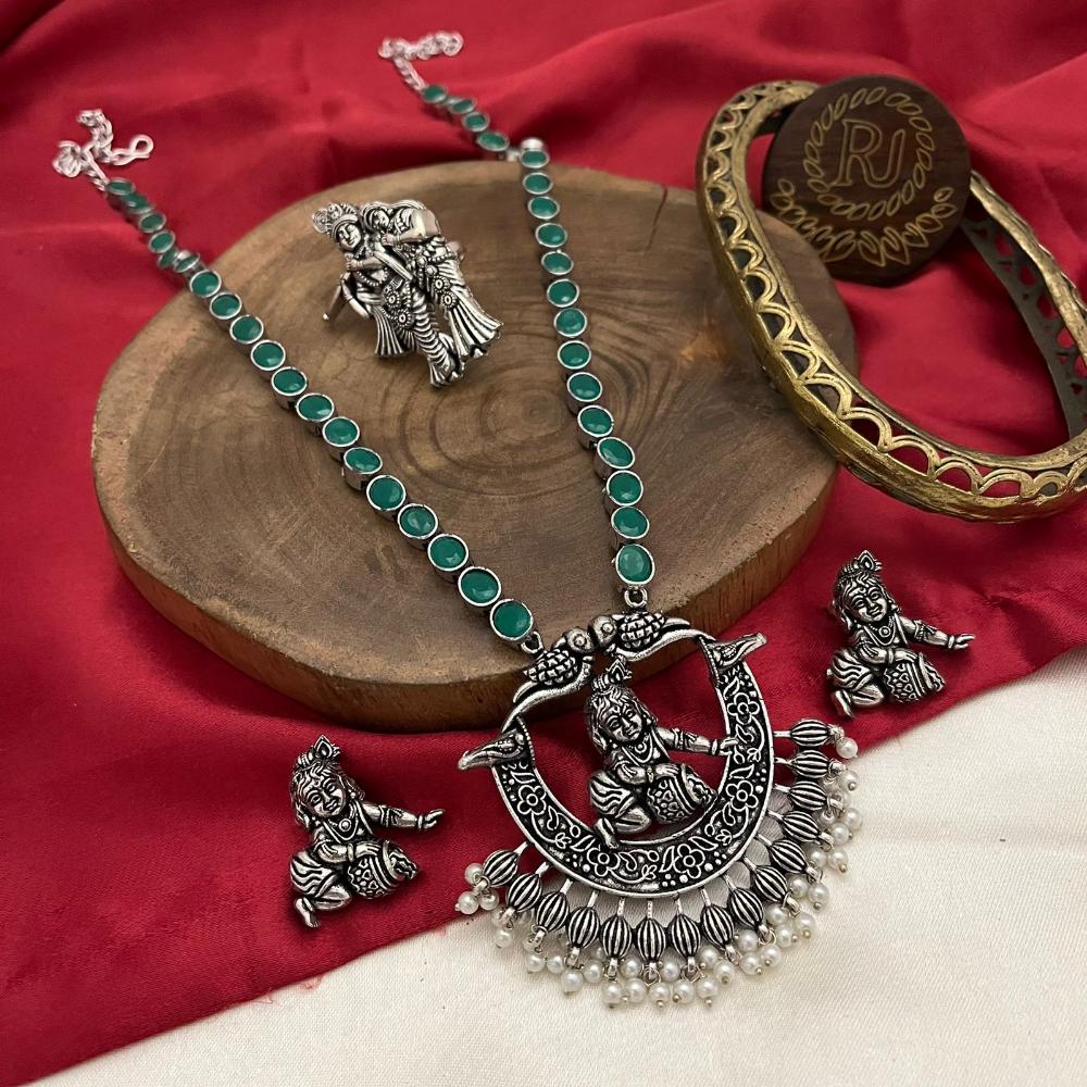FS Collection Oxidised Plated Pota Stone And Pearls Temple Necklace Set