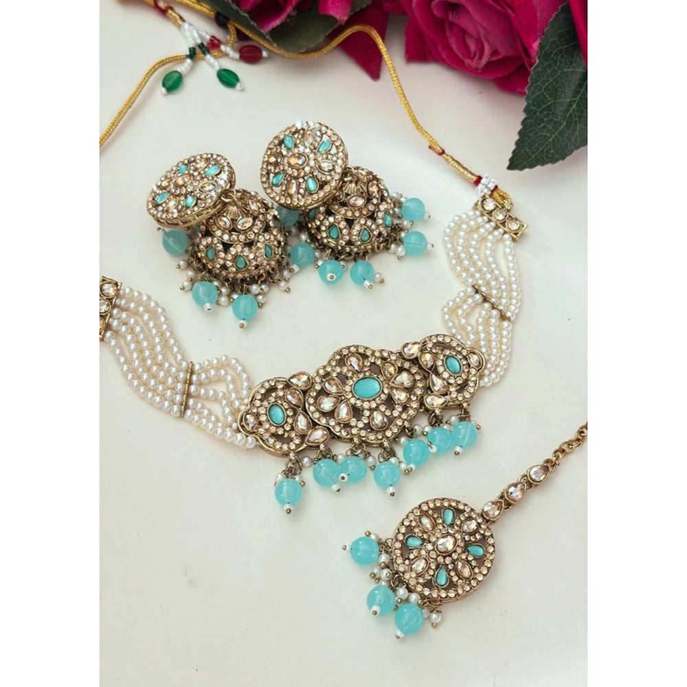 FS Collection Elegant Glow Crystal Stone And Pearl Necklace Set