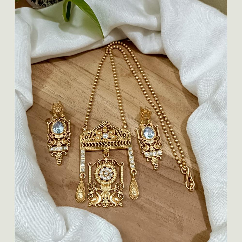 FS Collection Premium Pota Stone Swan Motifs Long Necklace Set