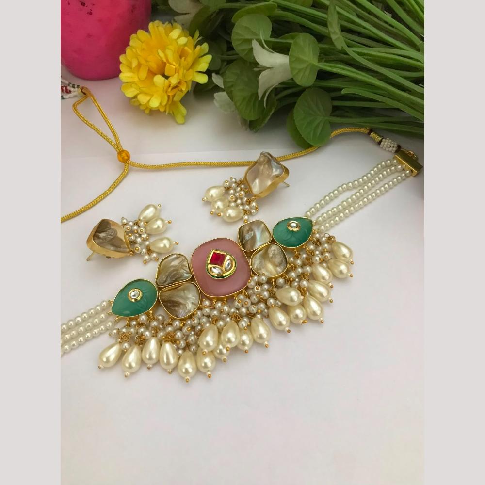 FS Collection Classic Kundan Stone Mother of Pearl Choker Necklace Set