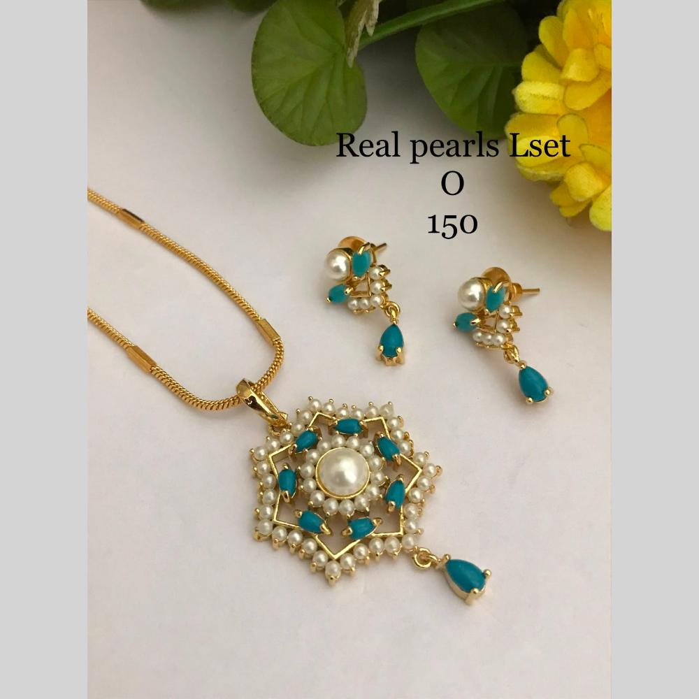 FS Collection Ethnic American Diamond And Pearl Chain Pendant Set