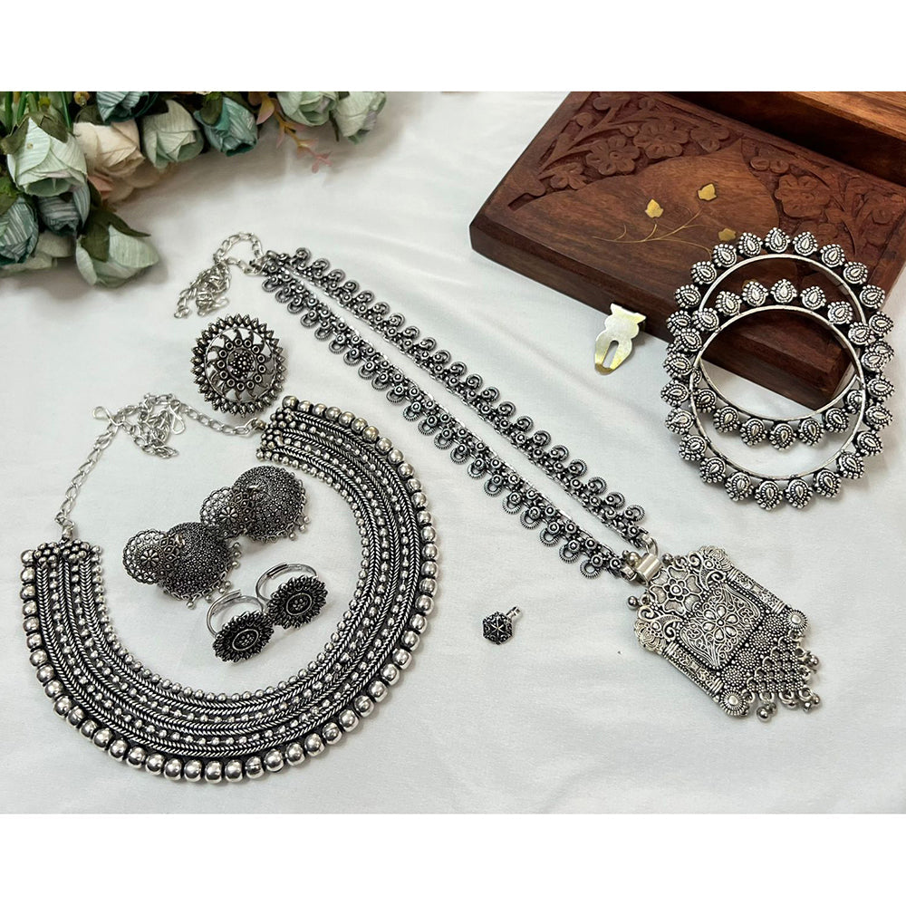 Akruti Collection Royal Oxidised Plated Ethnic Combo Set