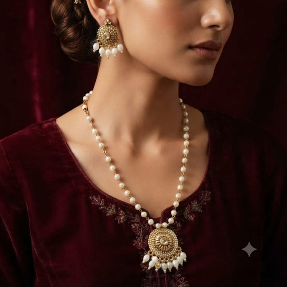 Palak Art Elegant Kundan Stone And Pearl Designer Necklace Set