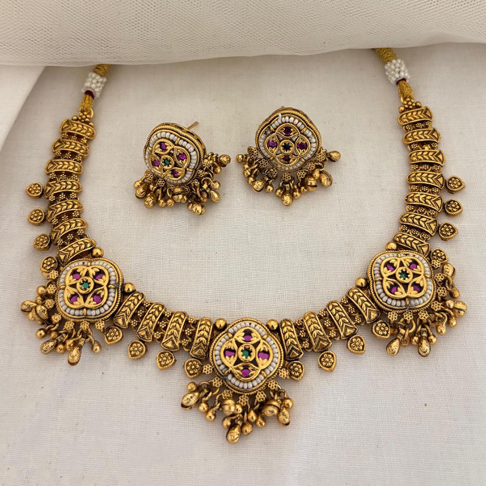 Jewel Addiction Designer Pota Stone And Pearl Necklace Set