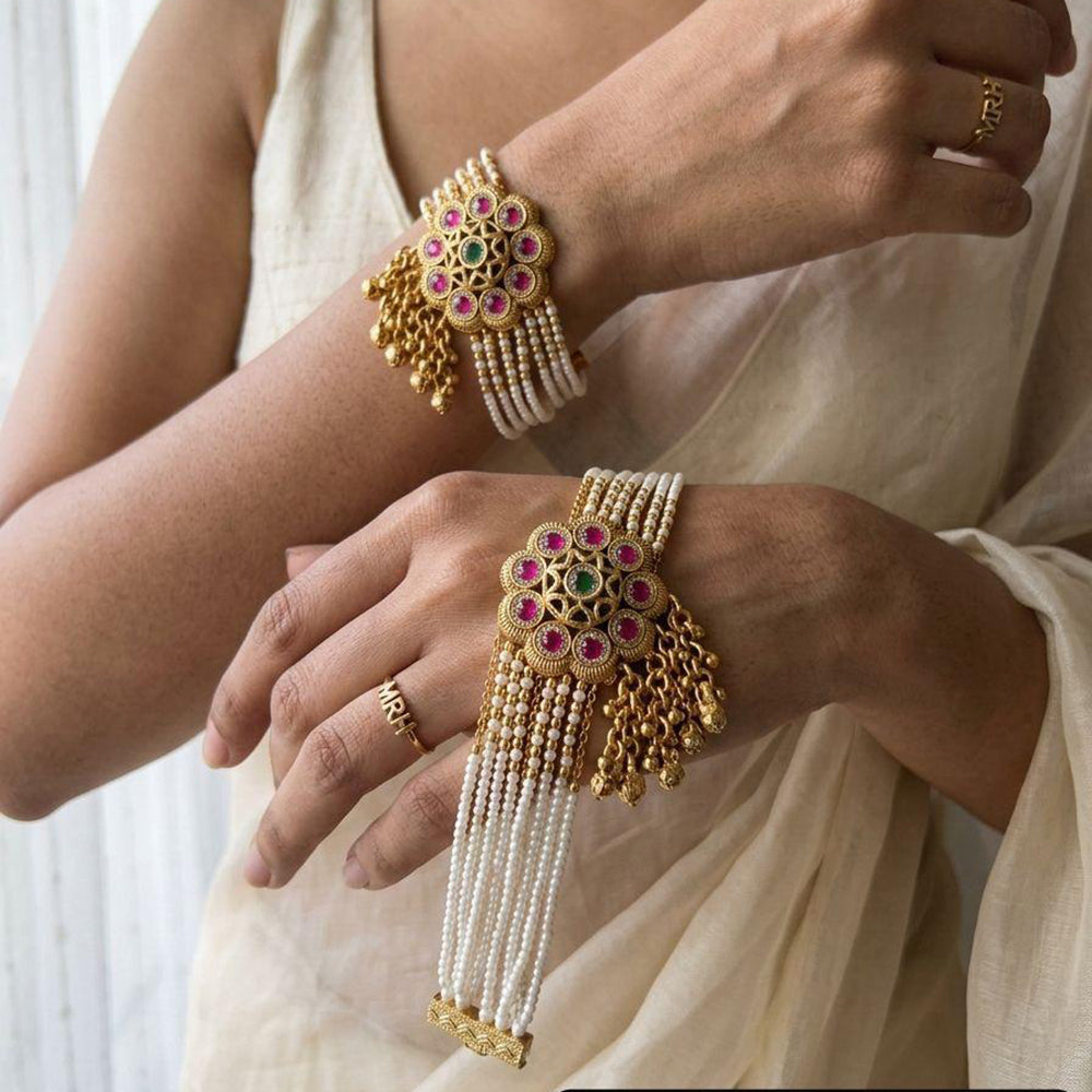 Jewel Addiction Heritage Style Pota Stone And Pearl Adjustable Bracelet