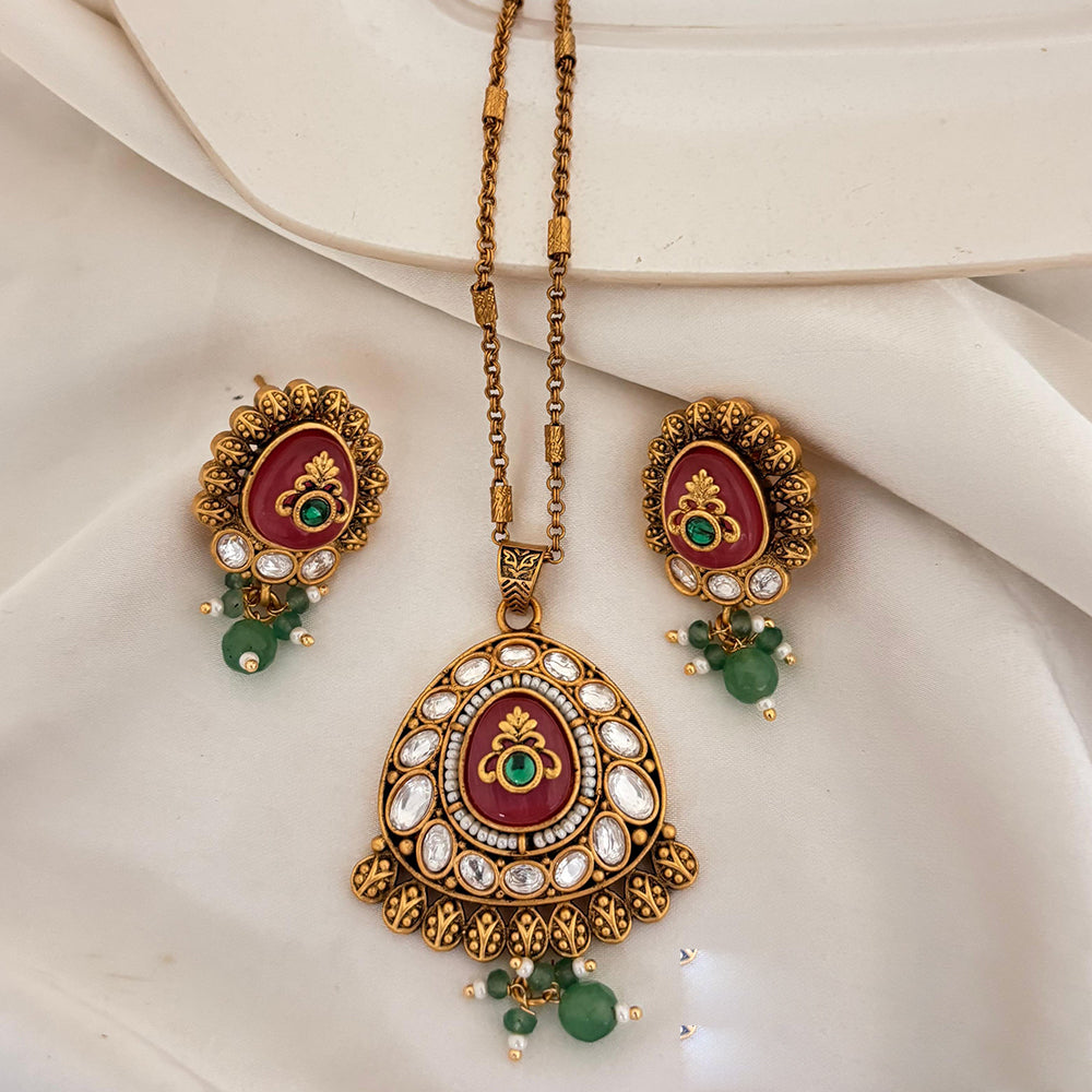 Jewel Addiction Pota Stone And Pearl Designer Pendant Set