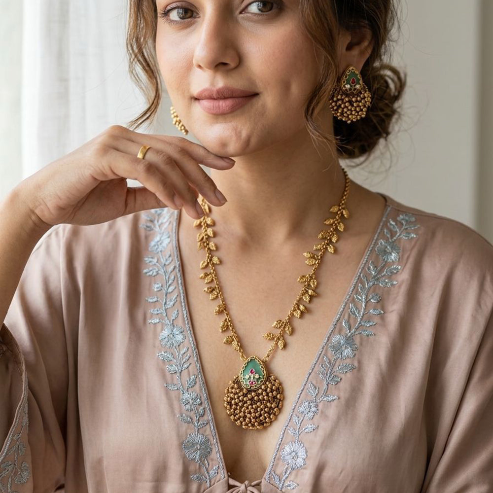 Jewel Addiction Premium Pota Stone And Pearl Necklace Set