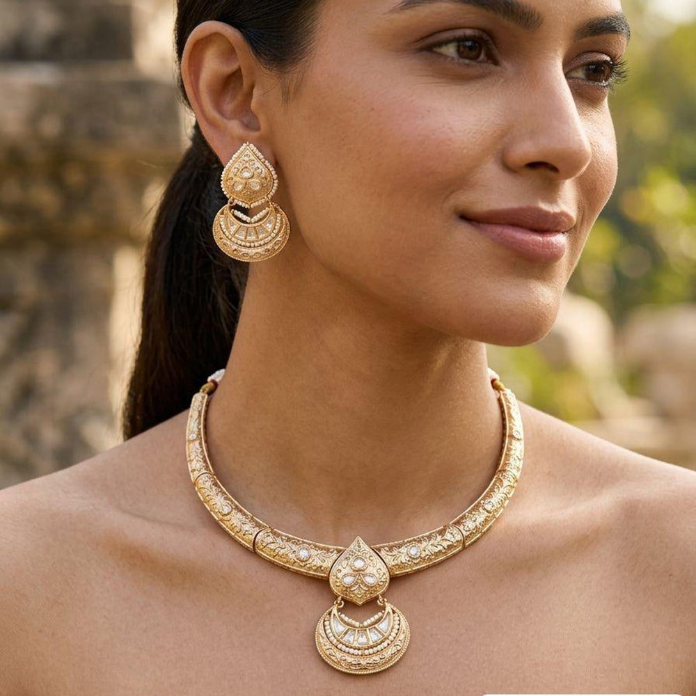 Jewel Addiction Classic Kundan Stone Necklace Set