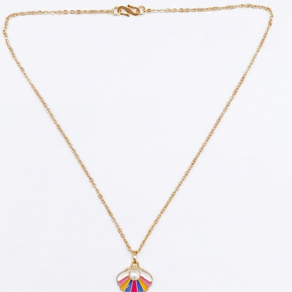 Urthn Trendy Meenakari Shell And Pearl Chain Pendant For Women/ Girls (Pack of 12)