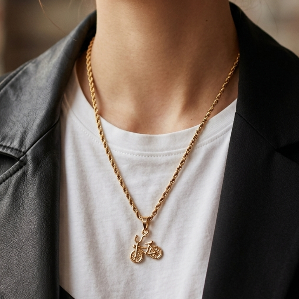 Urthn Stylish Minimal Bicycle Pendant for Boys
