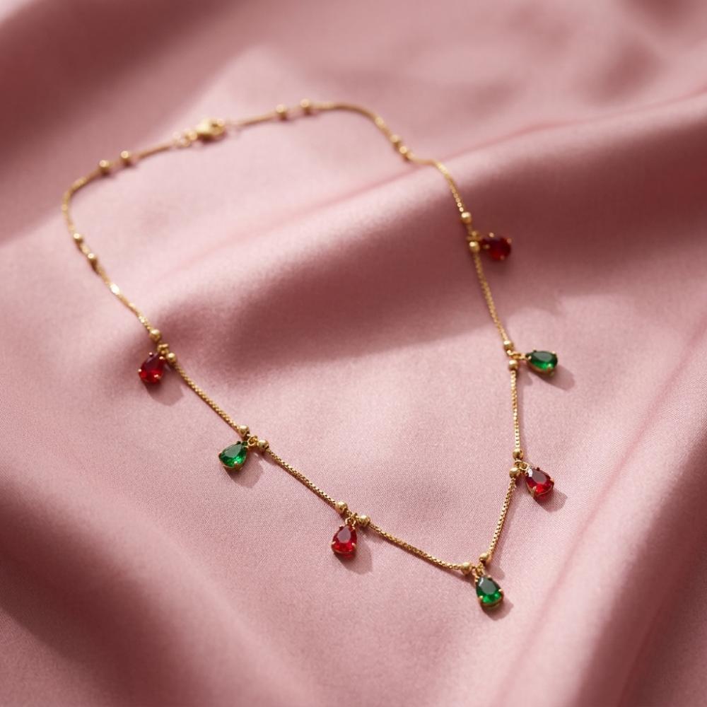 Urthn Minimal Gold Chain Necklace with Crystal Drop Charms (Set of 3)