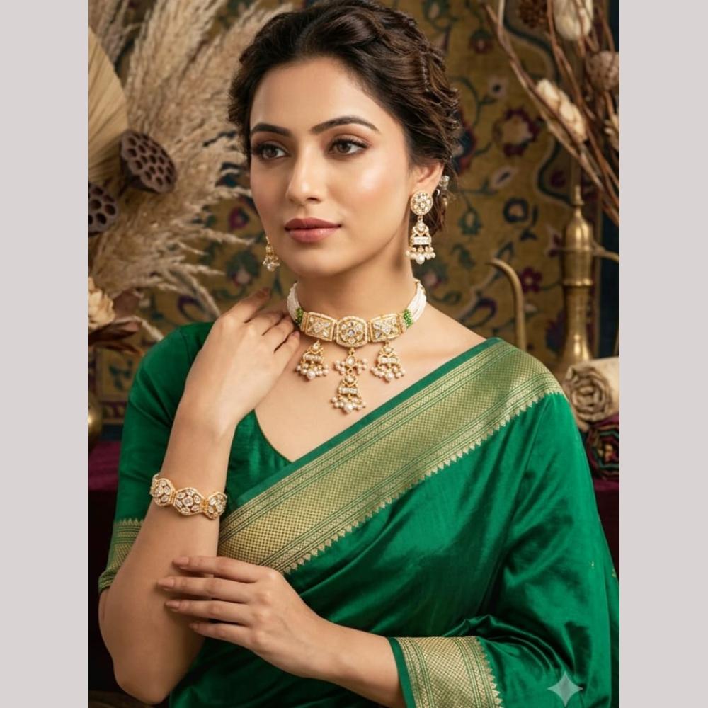 Aamrapali Luxurious Polki Kundan And Pearl Choker Necklace Set