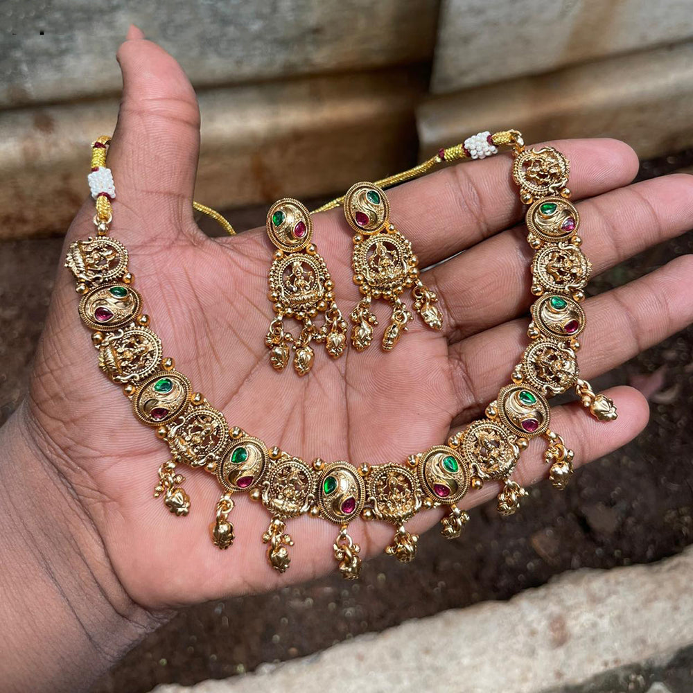 Amoliya Jewels Designer Pota Stone And Beads Necklace Set