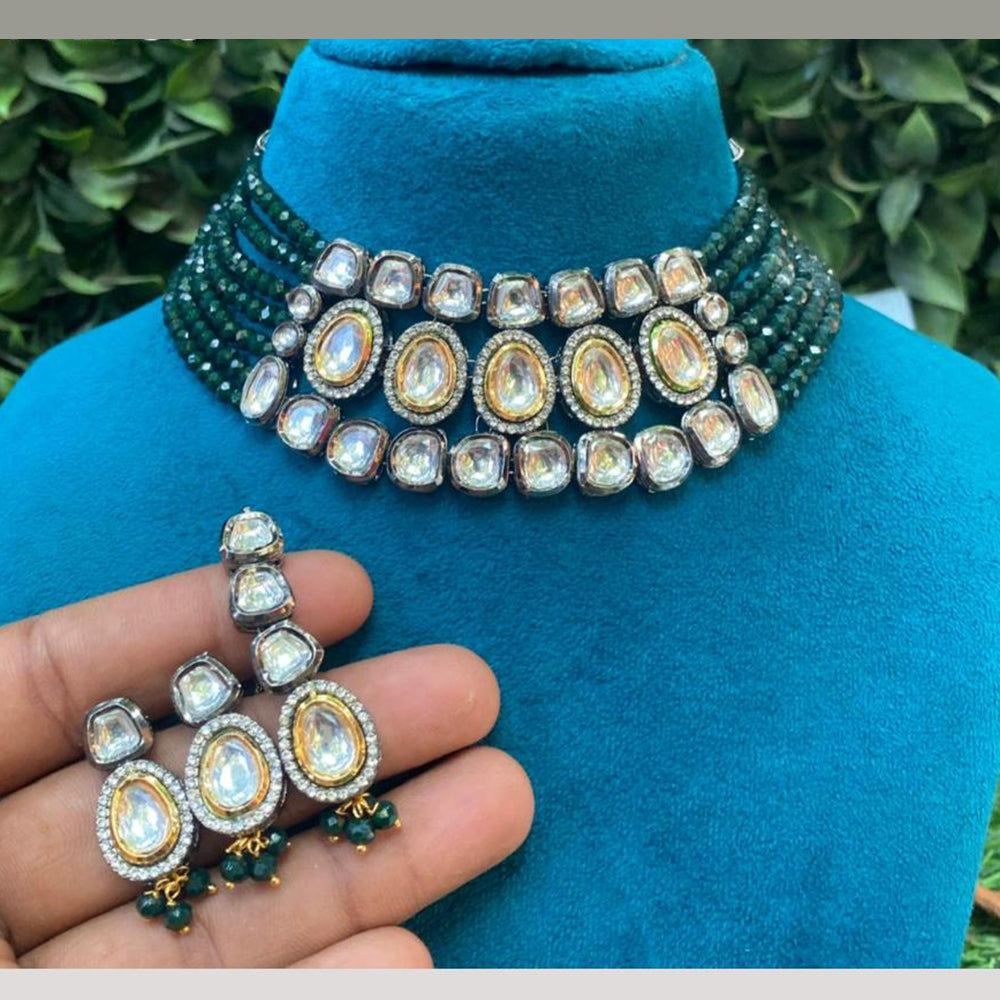 Amoliya Jewels Royal 2 Tone Plated Kundan Stone And Pearl Choker Necklace Set