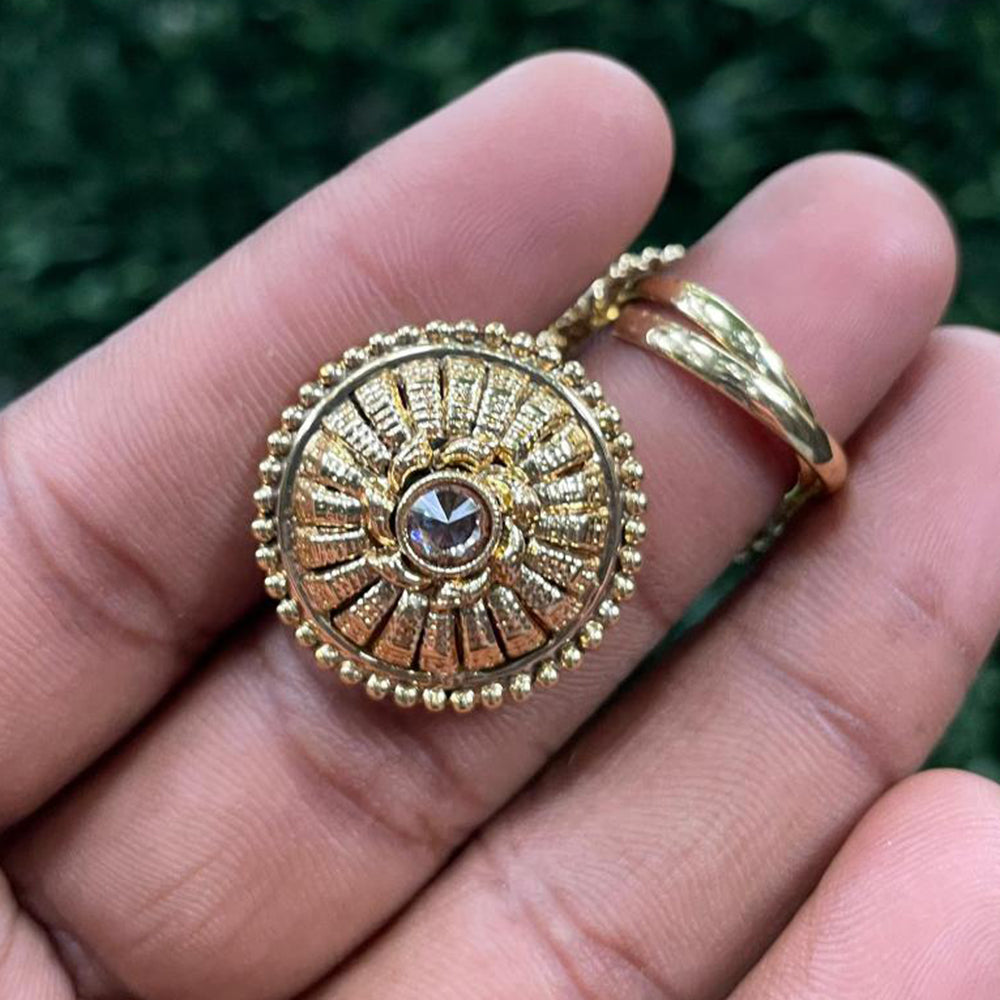 Amoliya Jewels Elegant Pota Stone Designer Ring