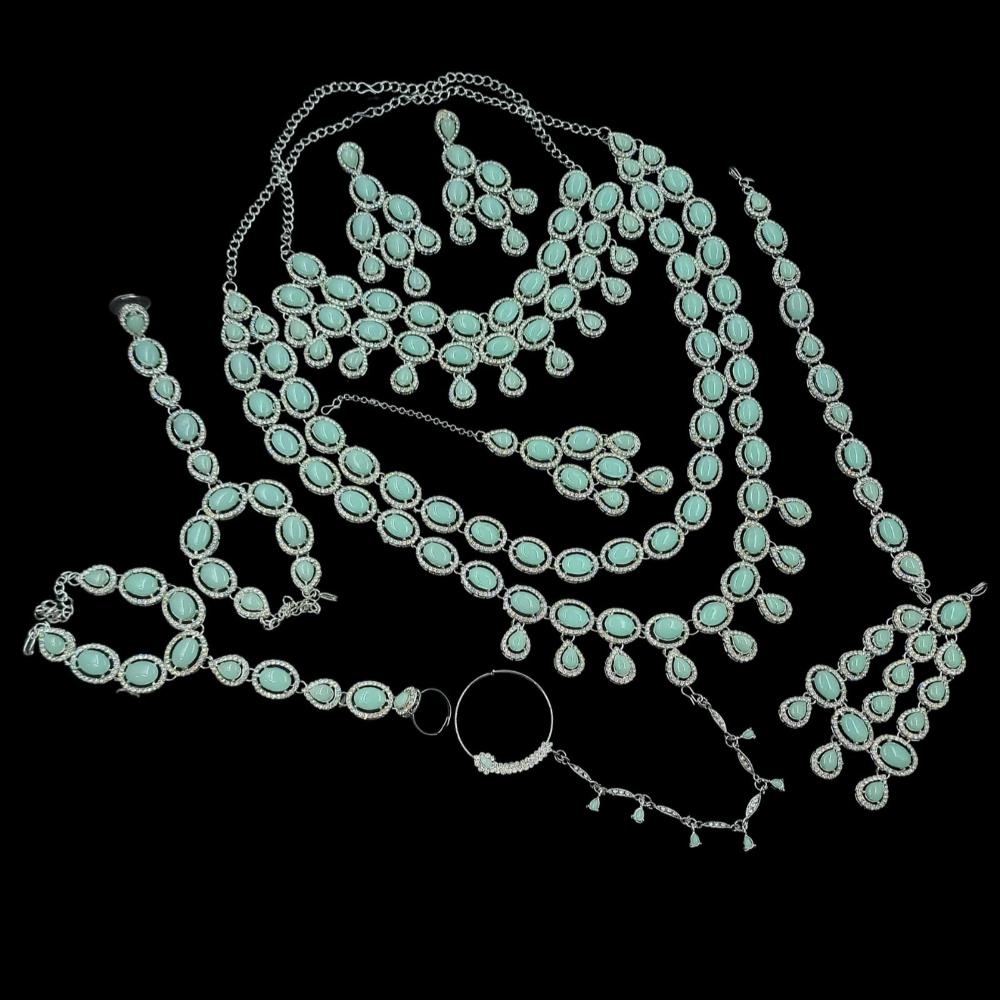 NAFJ Grand Crystal Stone And Austrian Stone Pearl And Beads Dreamy Bridal Set