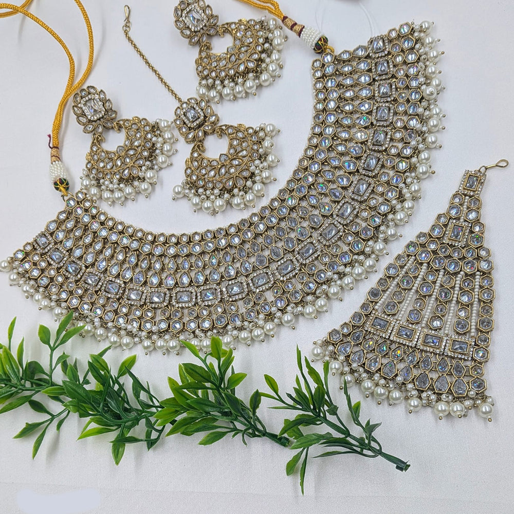 NAFJ Gold Plated Crystal Stone And Pearl Necklace Set